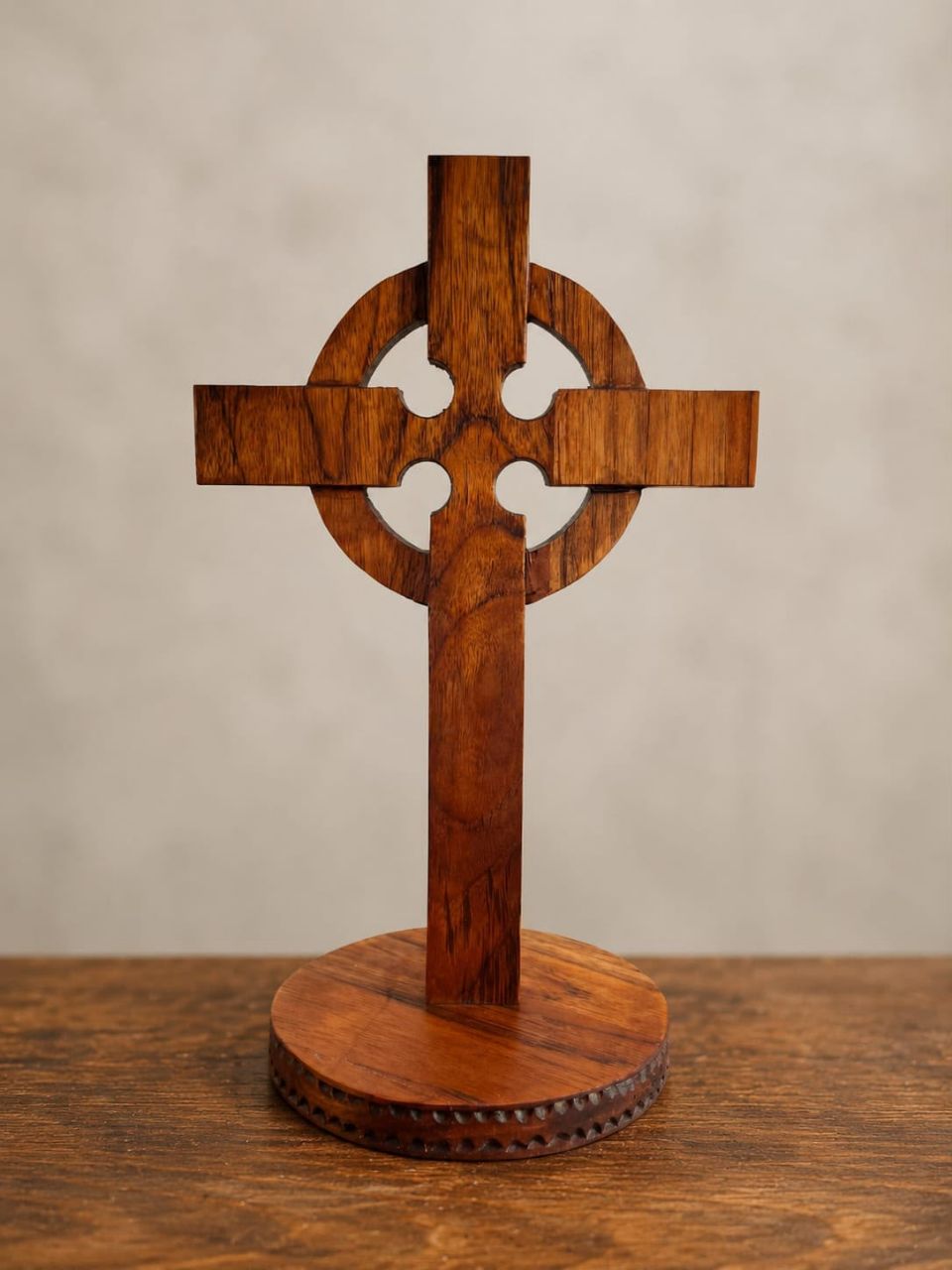 Cruz artesanal vendida 1